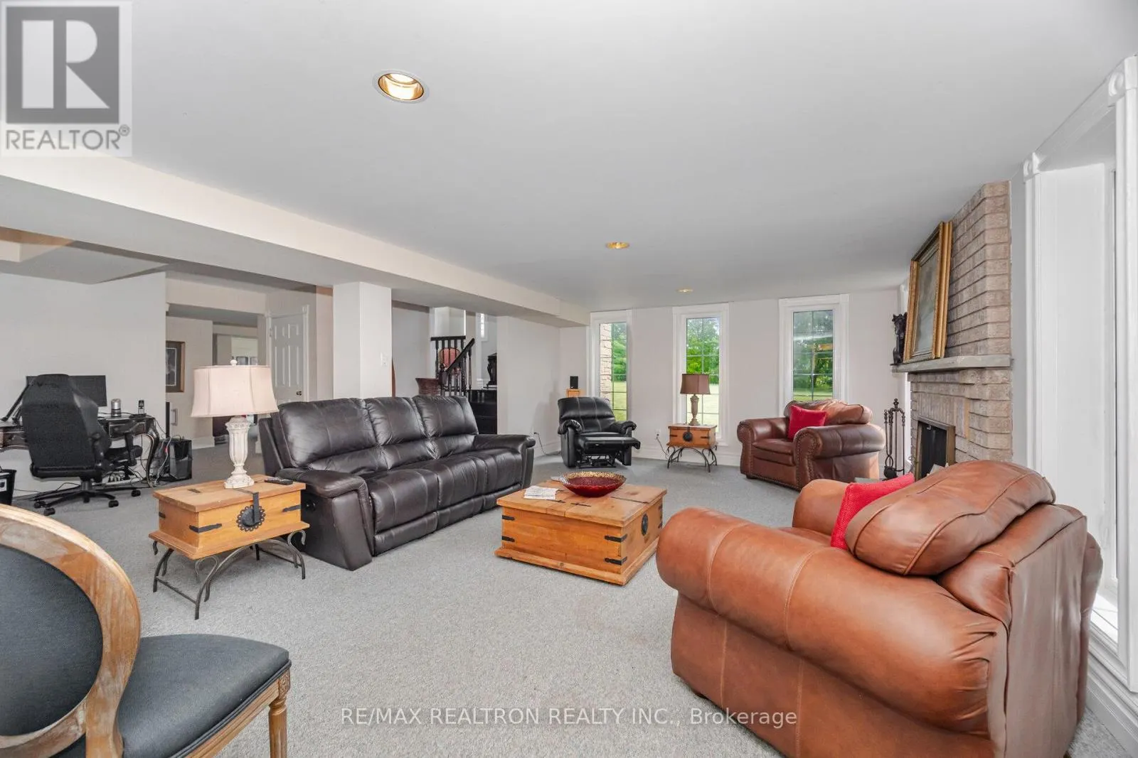 95 LOCH ERNE LANE