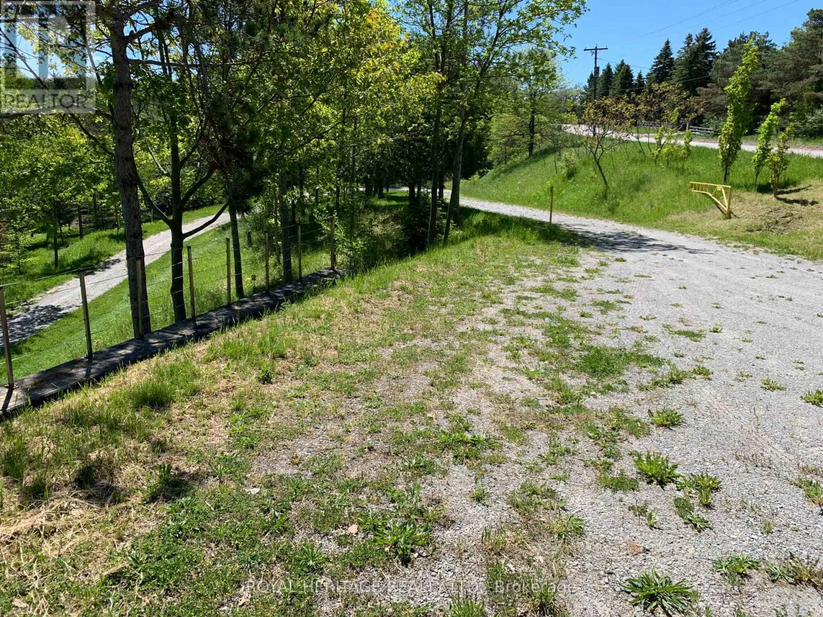 6677 CONCESSION 2 ROAD