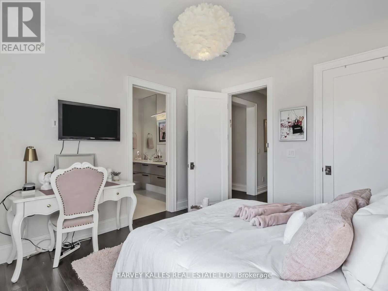 10 MALAREN ROAD