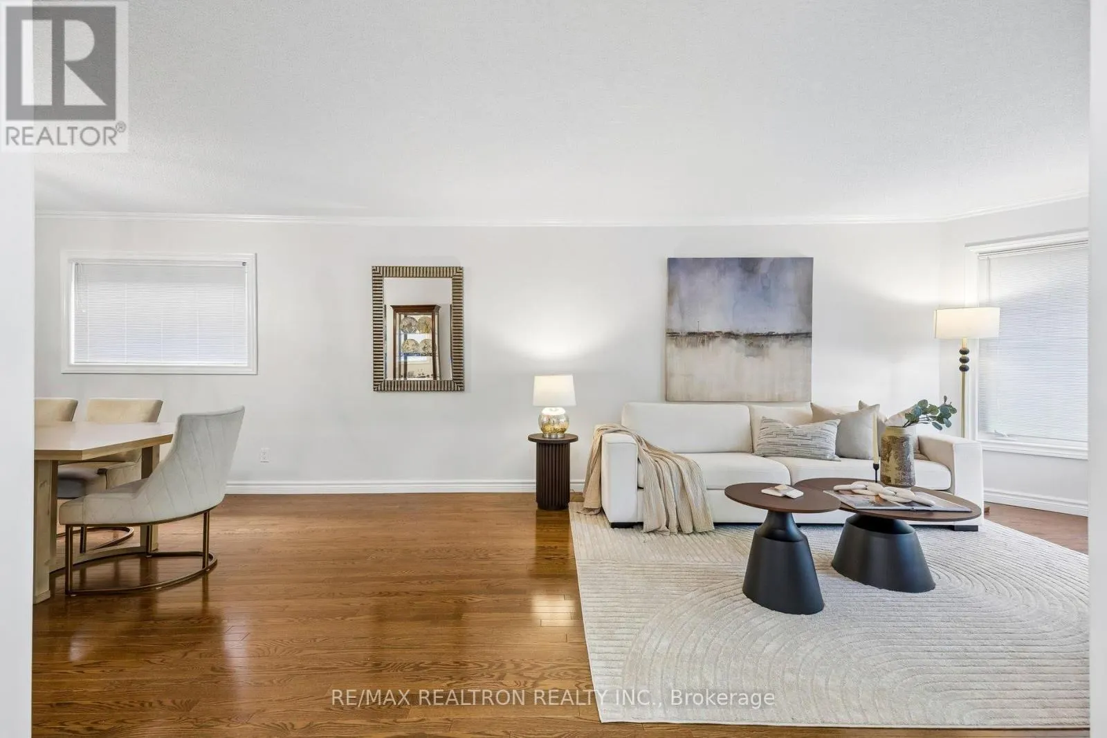 37 DUNDURN CRESCENT
