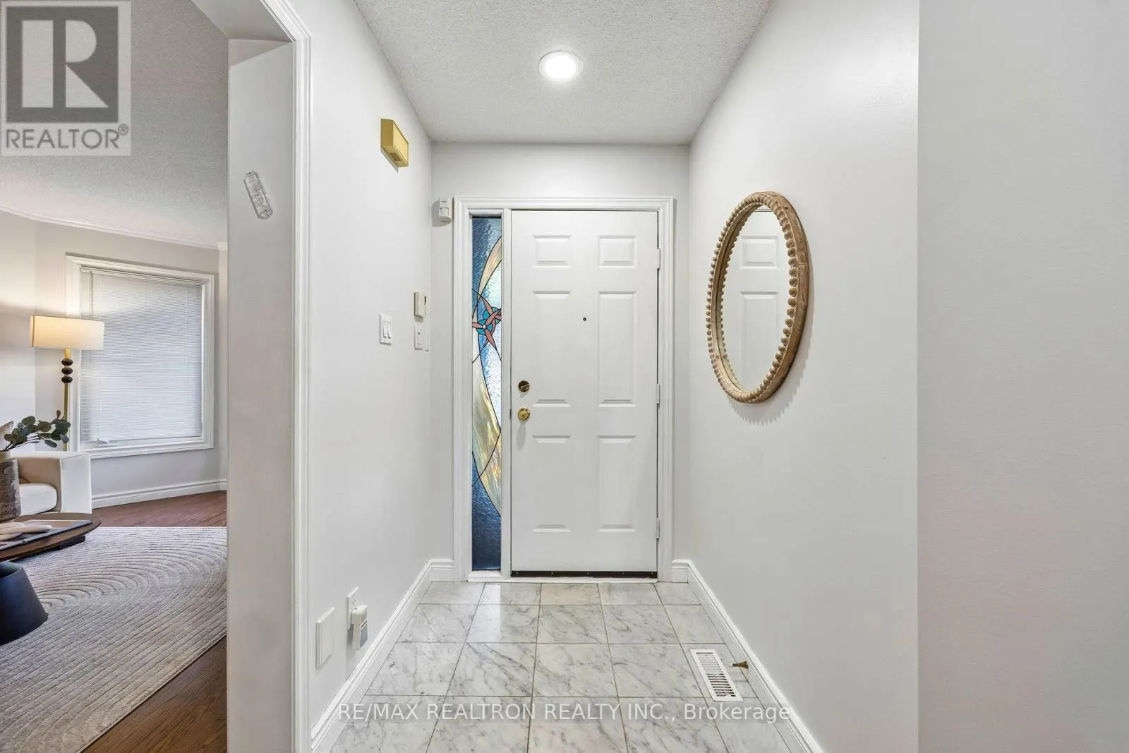 37 DUNDURN CRESCENT