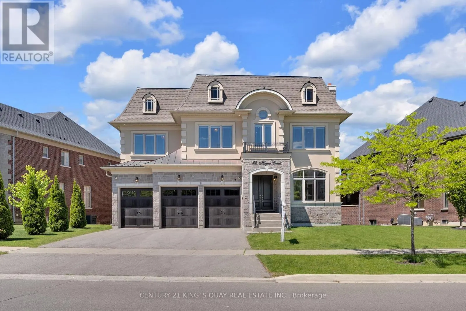32 HOGAN COURT