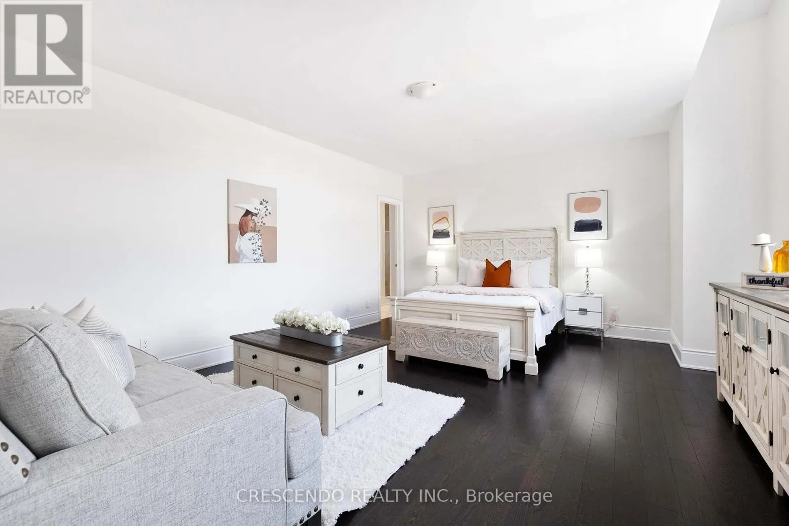 171 WOODGATE PINES DRIVE