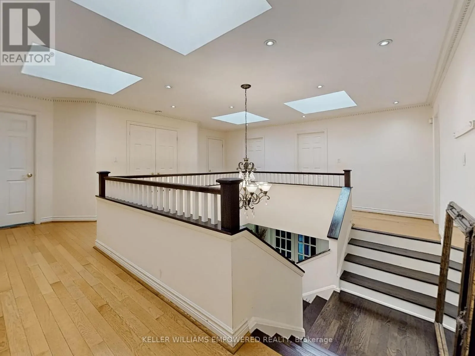 788 WOODLAND ACRES CRESCENT