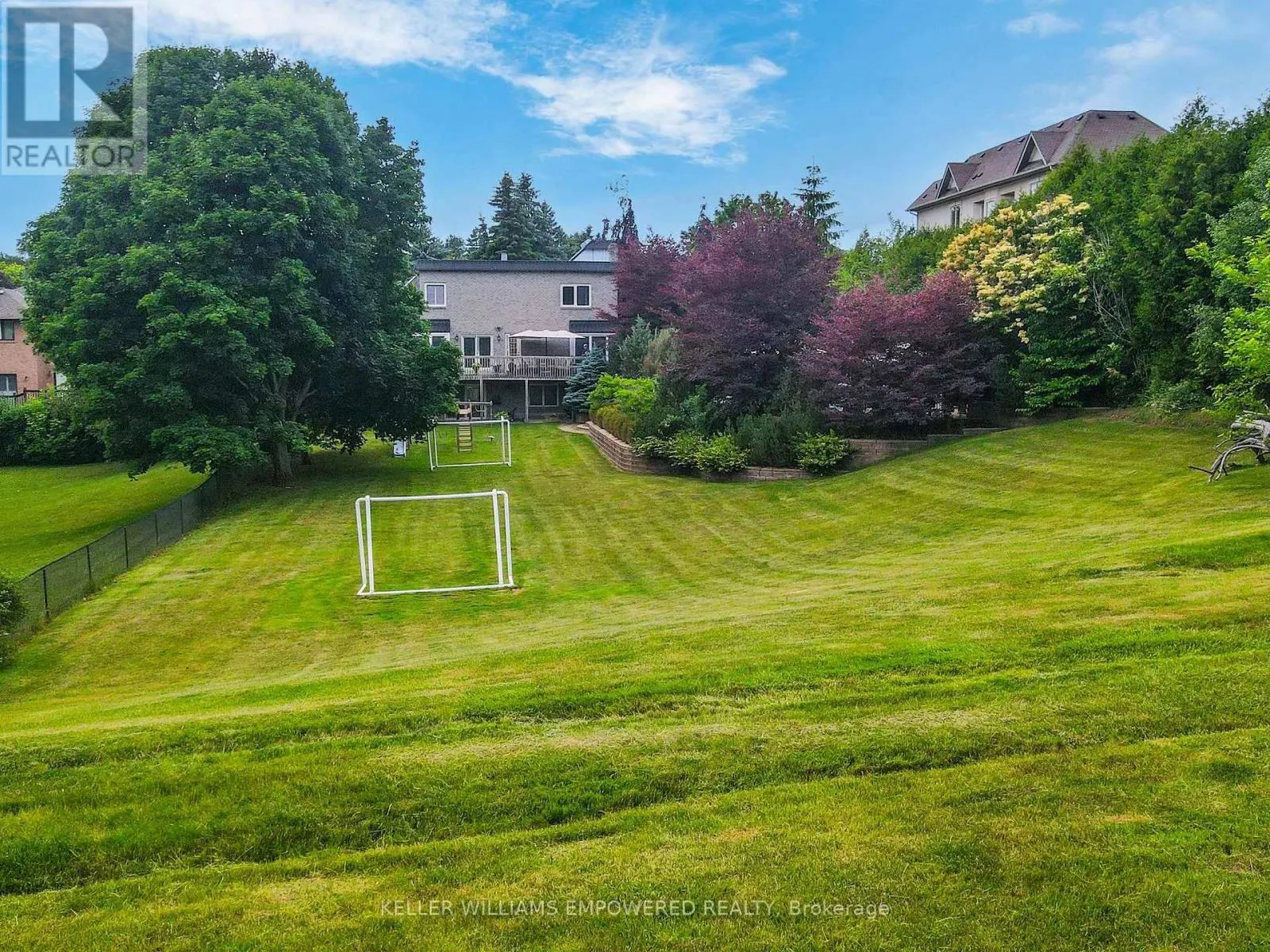788 WOODLAND ACRES CRESCENT