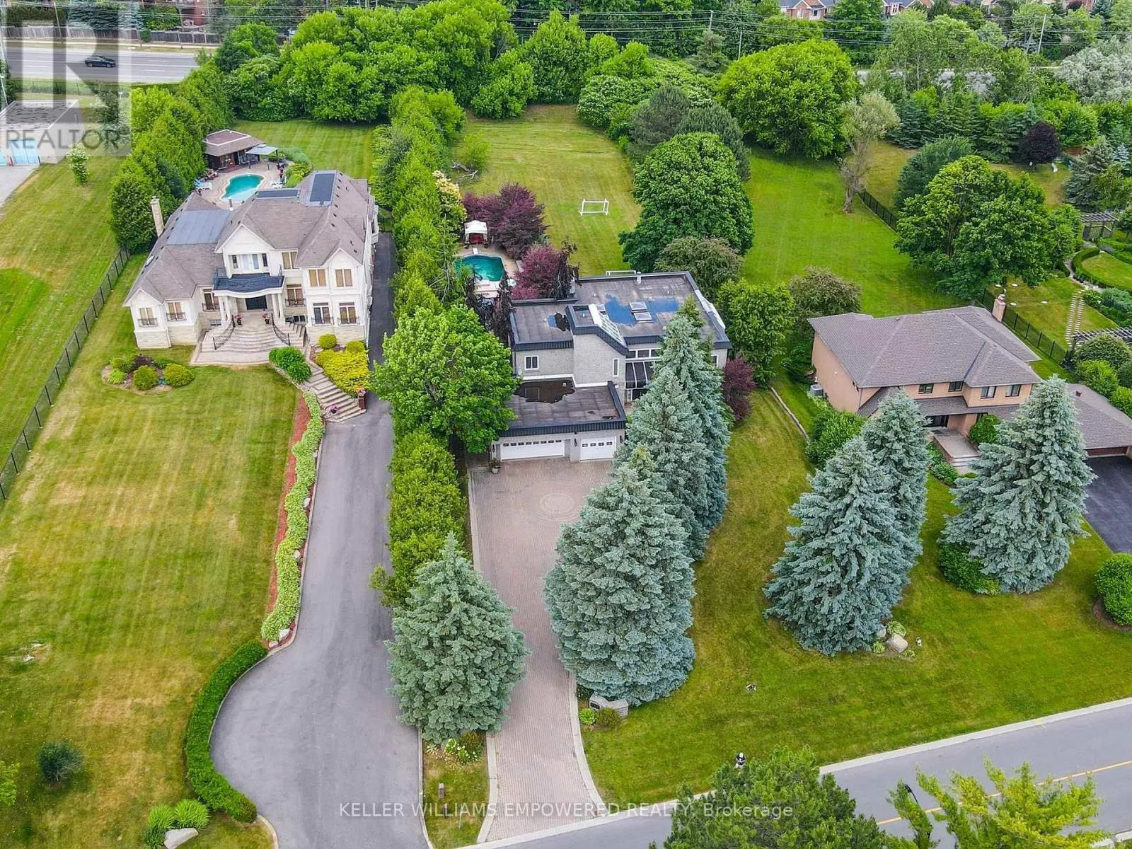 788 WOODLAND ACRES CRESCENT