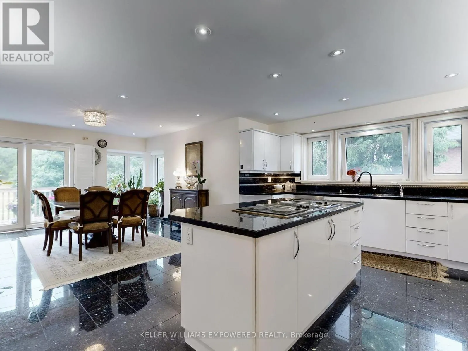 788 WOODLAND ACRES CRESCENT