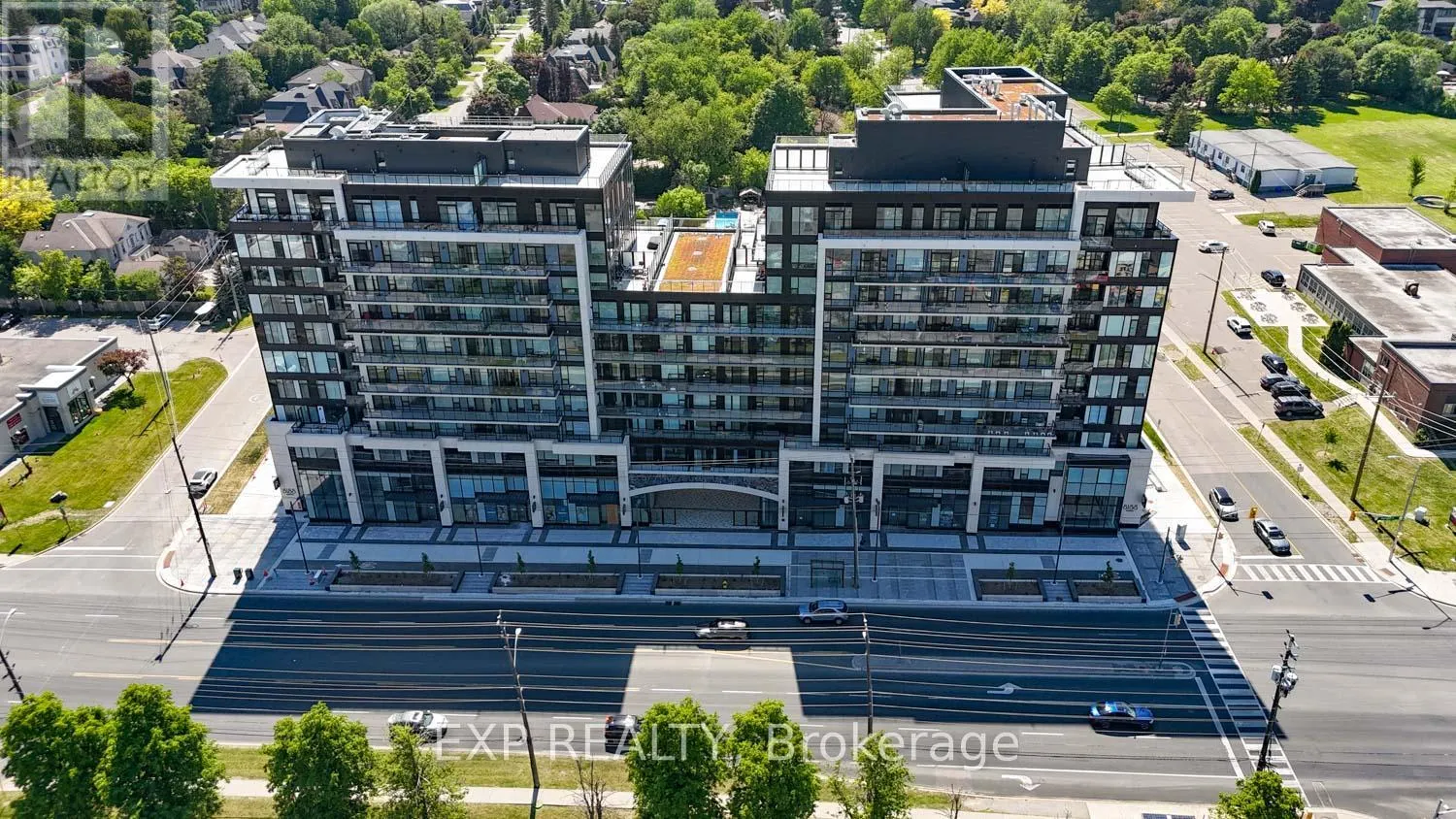 401 - 8188 YONGE STREET