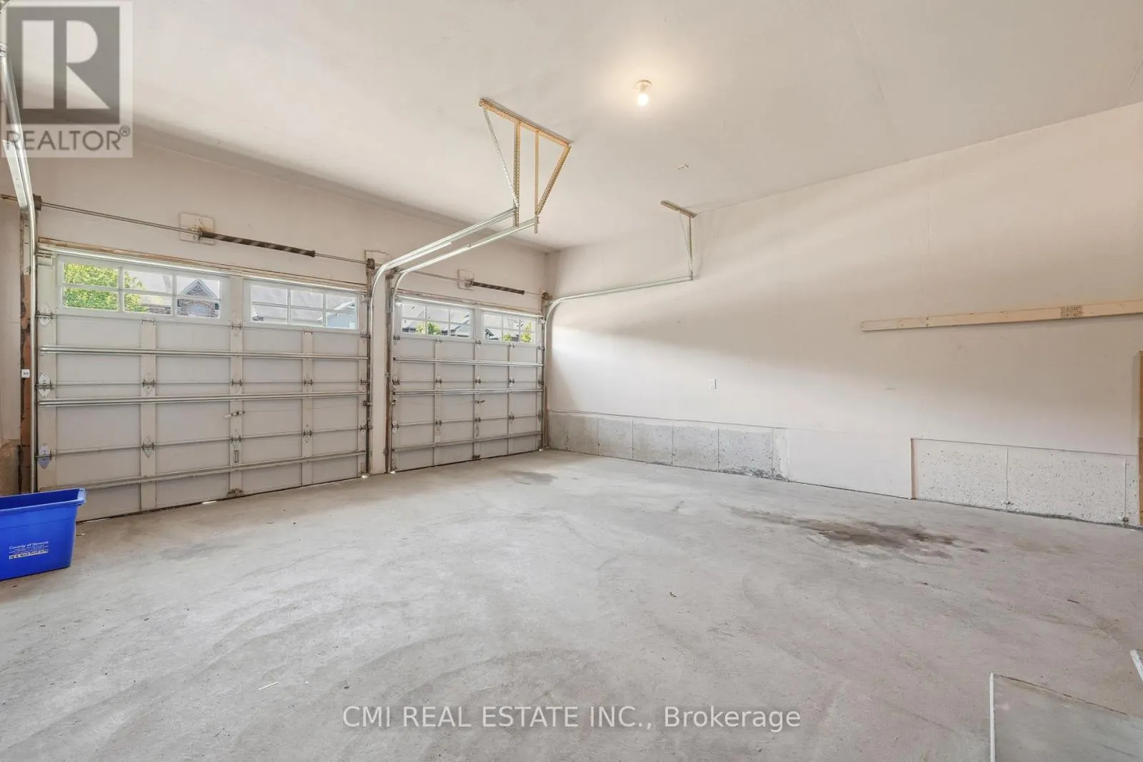 144 GOLD PARK GATE