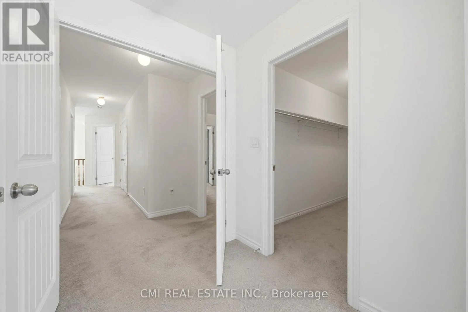 144 GOLD PARK GATE