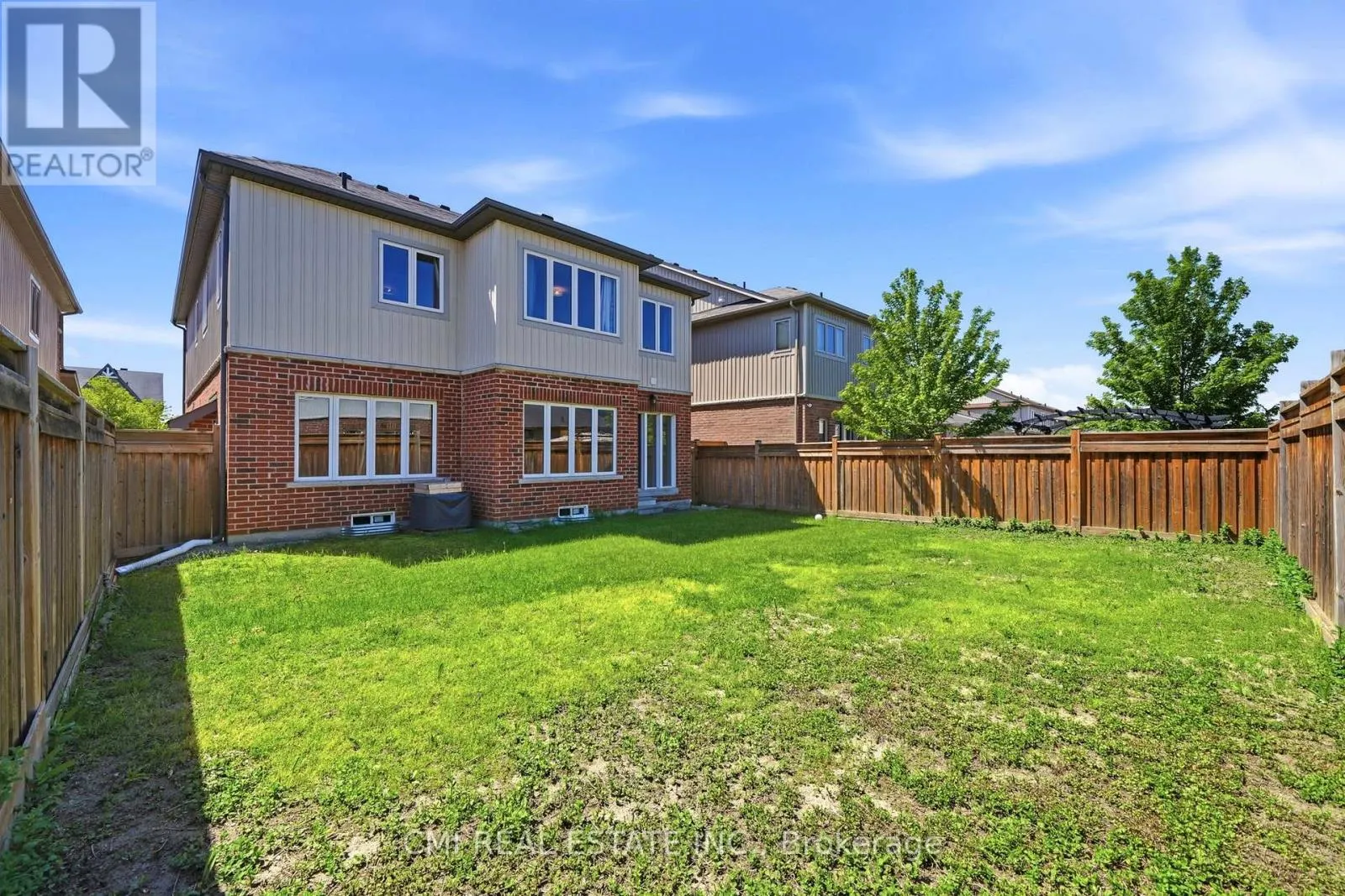 144 GOLD PARK GATE