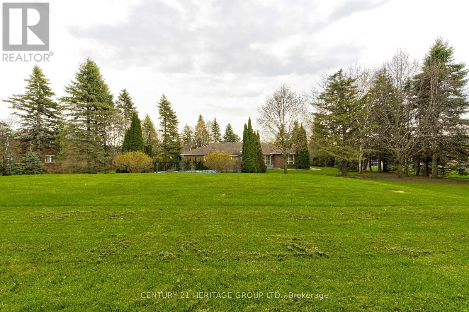 287 BURNS BOULEVARD
