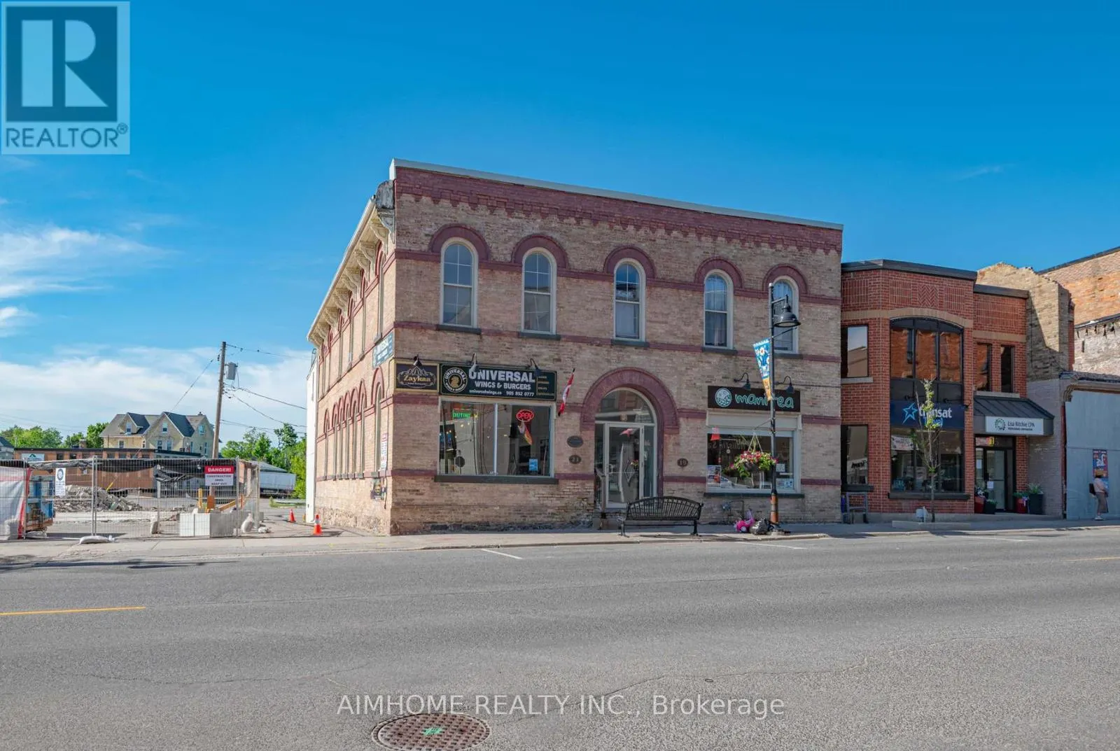 19-21 BROCK STREET W