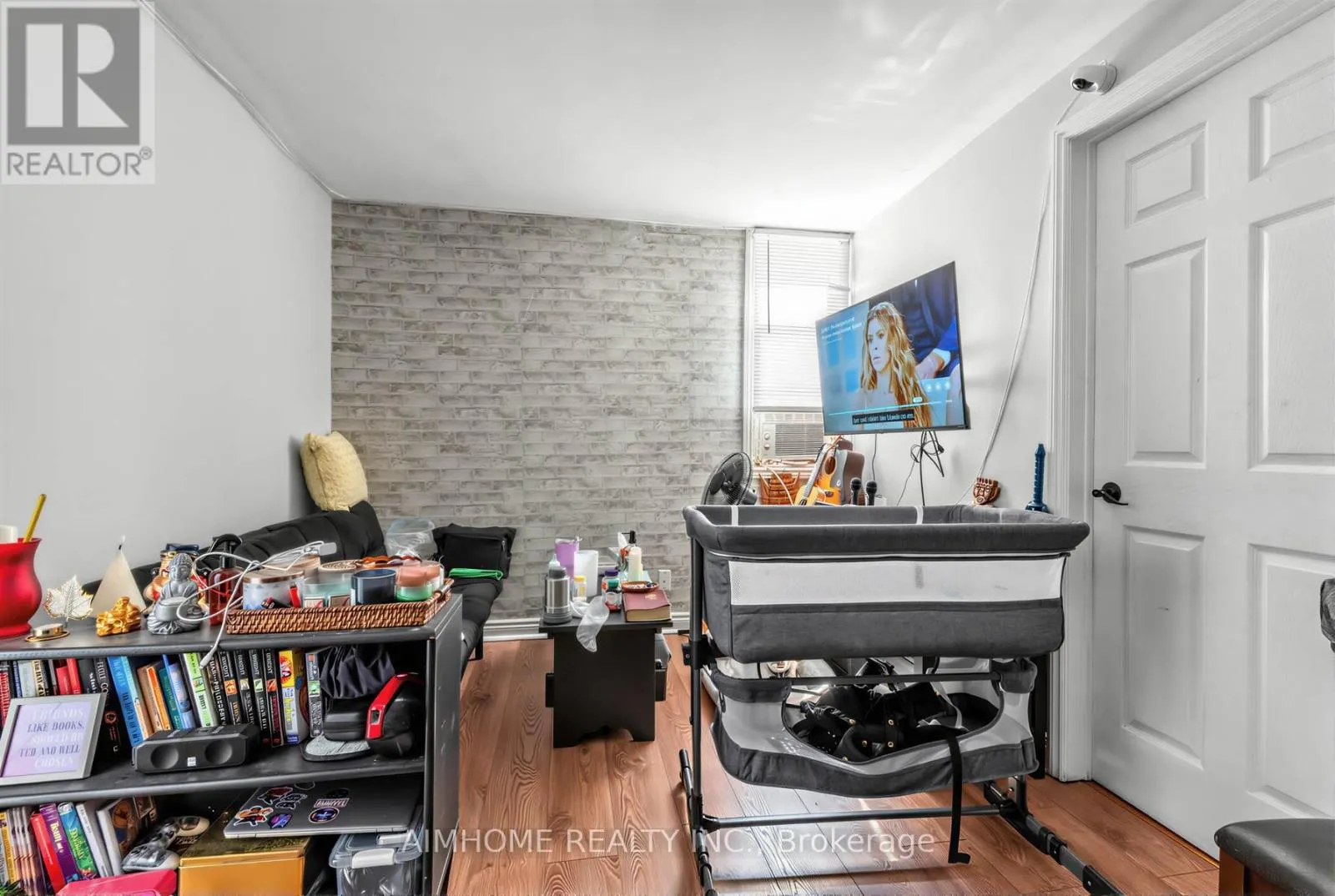 19-21 BROCK STREET W