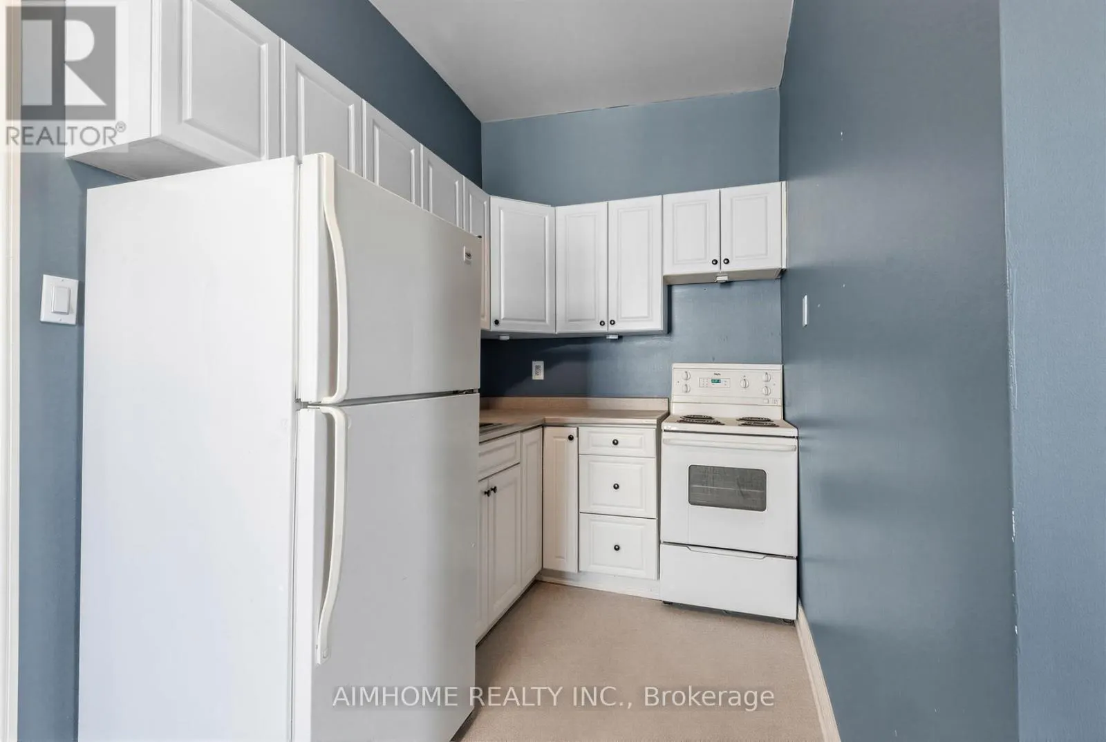19-21 BROCK STREET W