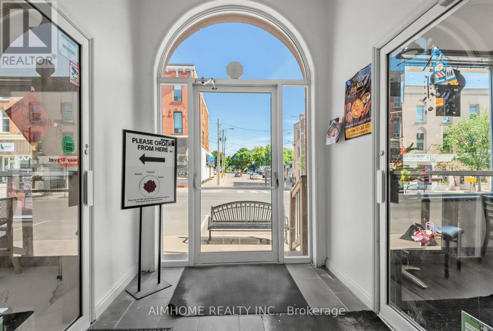 19-21 BROCK STREET W