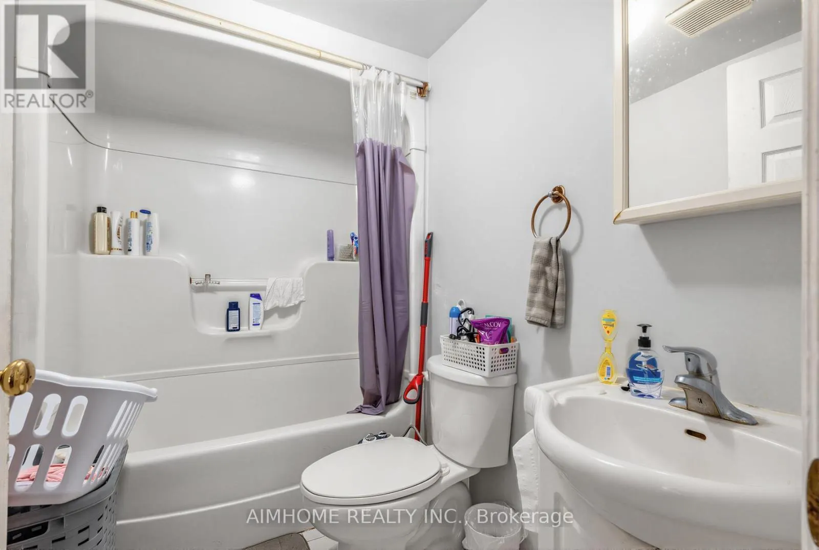 19-21 BROCK STREET W