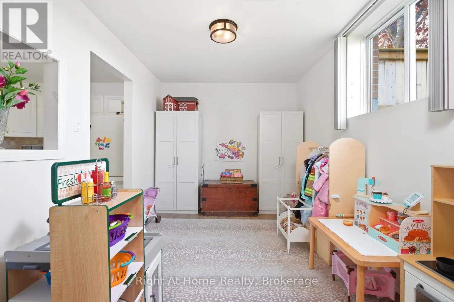 93 RIVERLEA ROAD