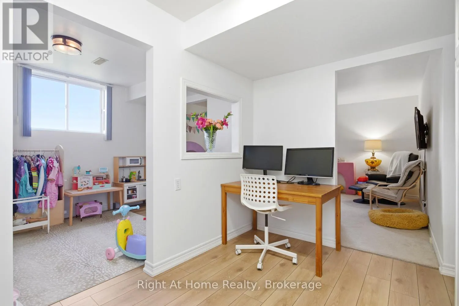 93 RIVERLEA ROAD