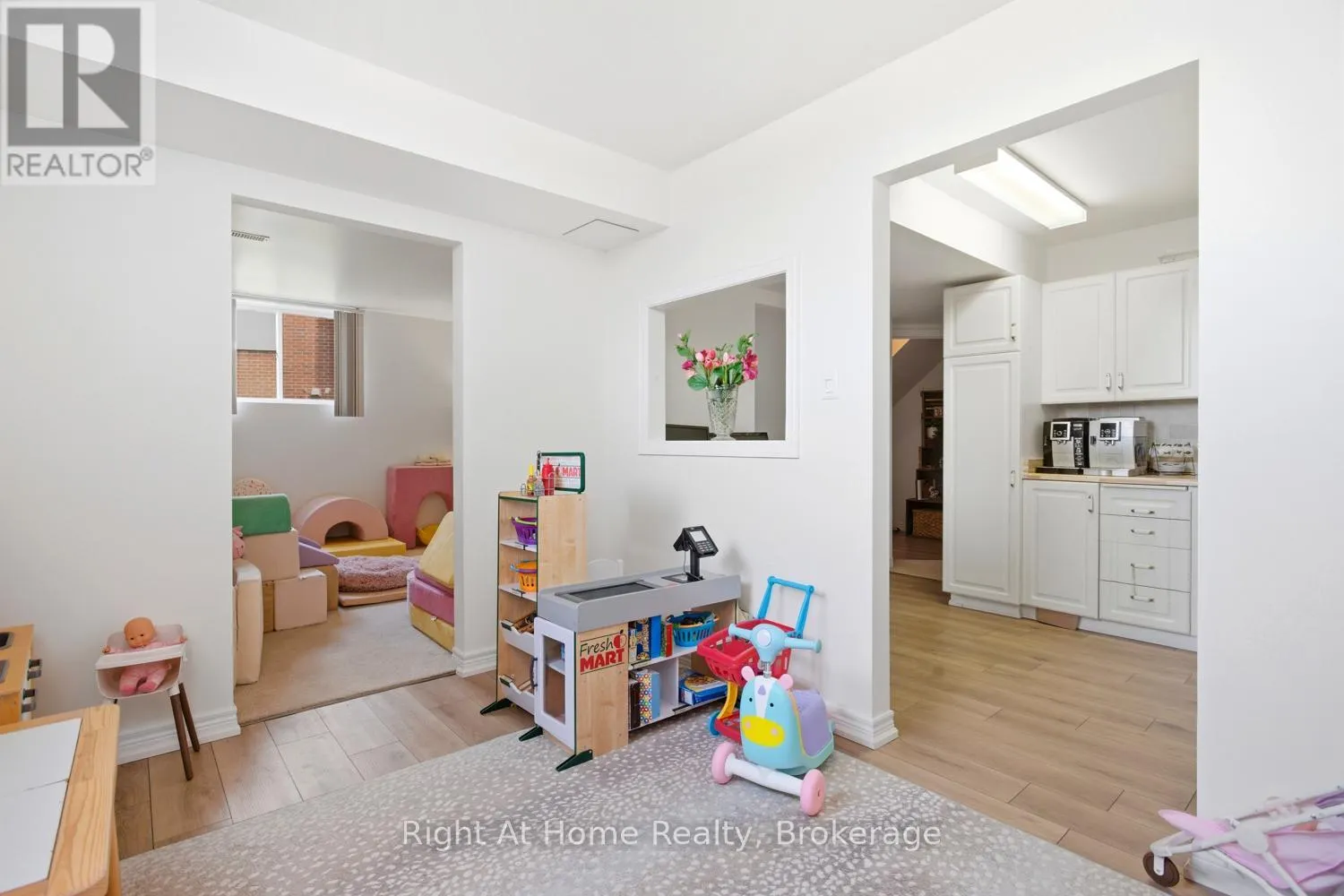 93 RIVERLEA ROAD