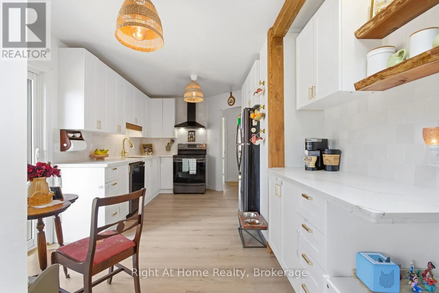 93 RIVERLEA ROAD