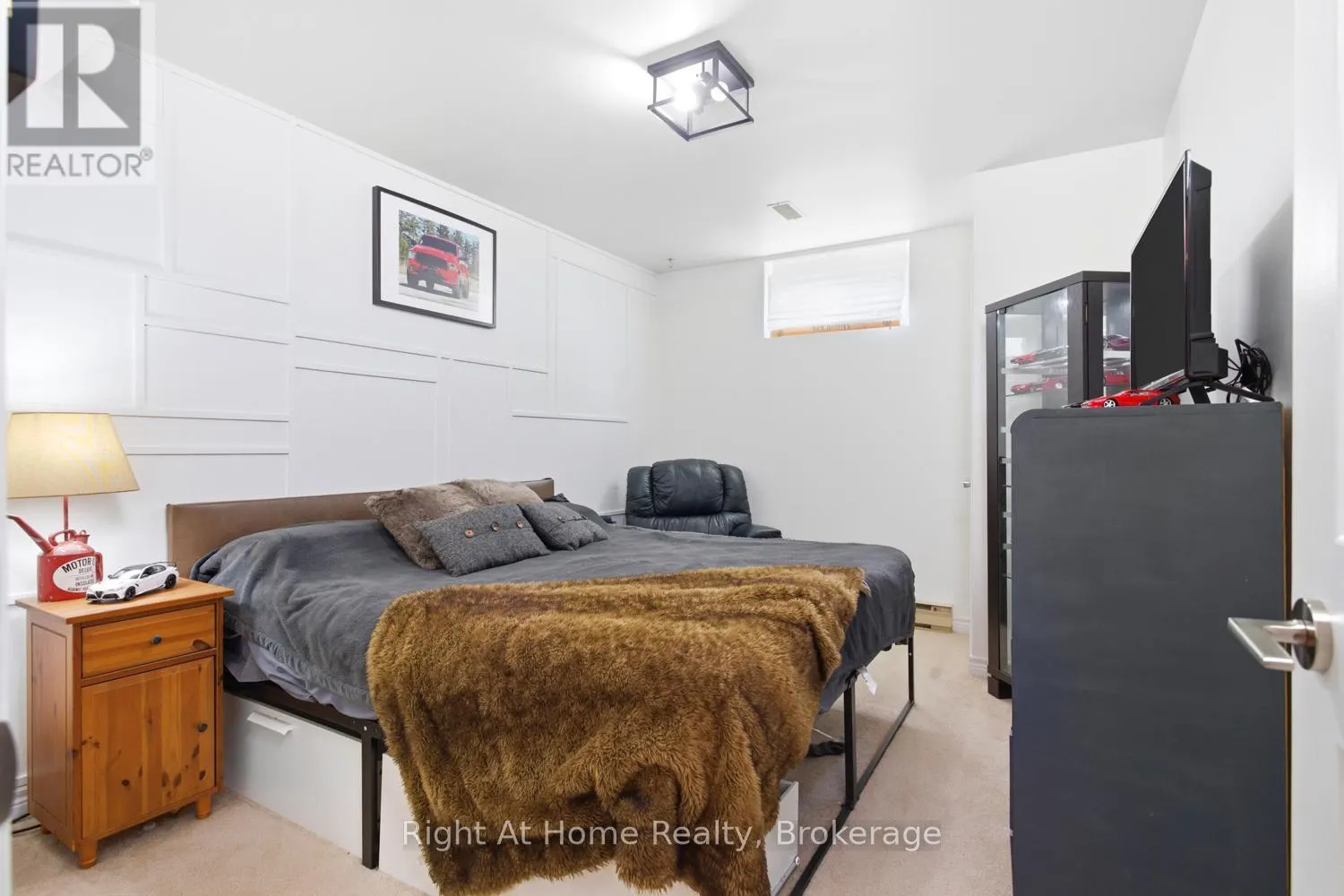 93 RIVERLEA ROAD