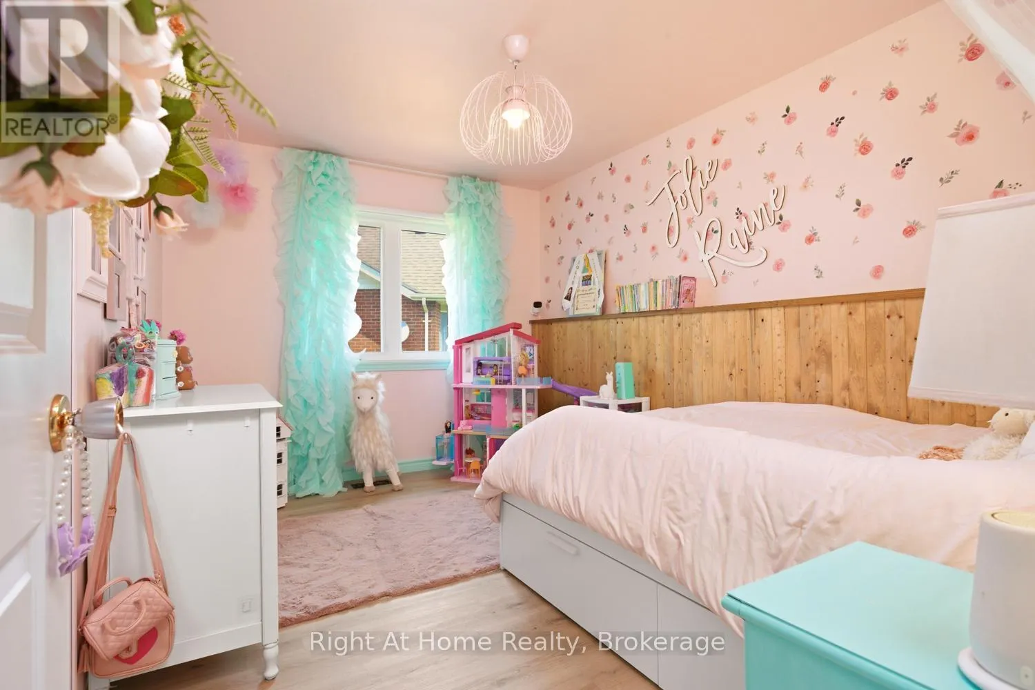 93 RIVERLEA ROAD