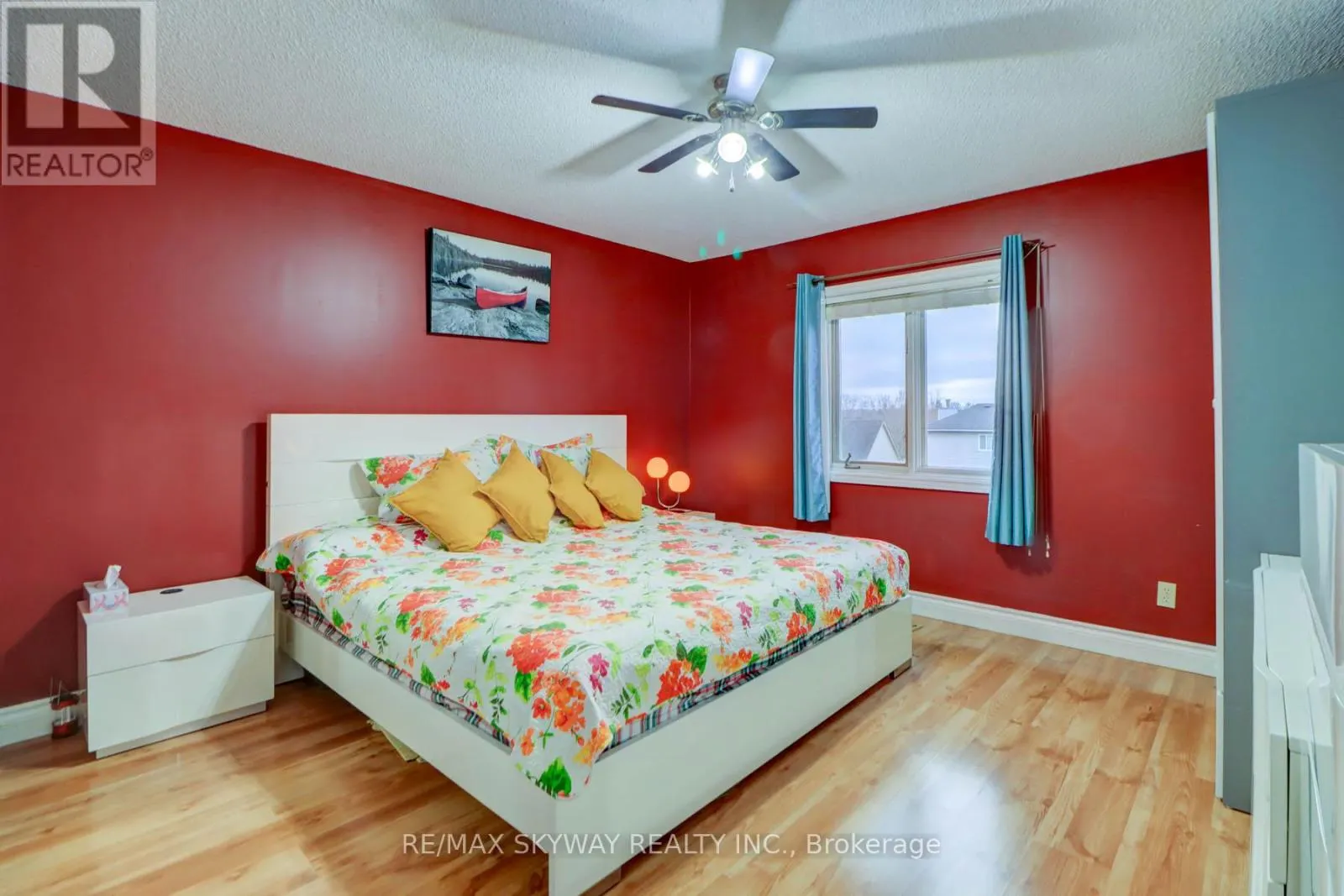 282B BROCK STREET W