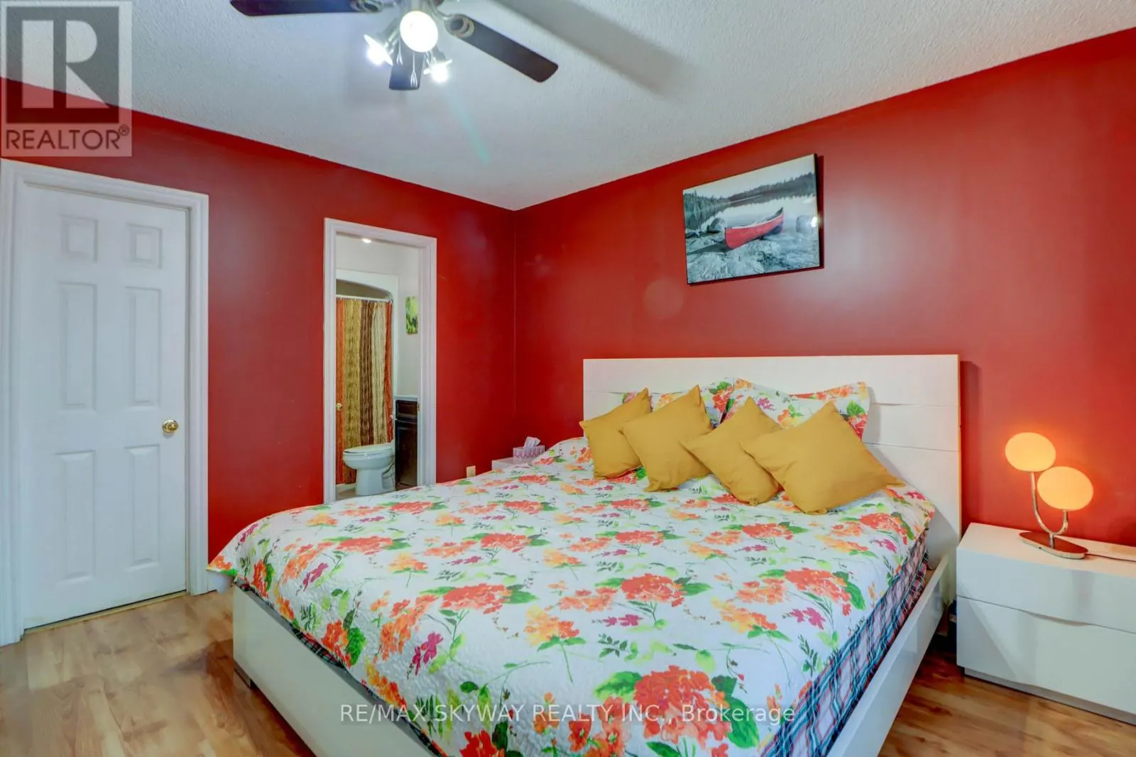 282B BROCK STREET W