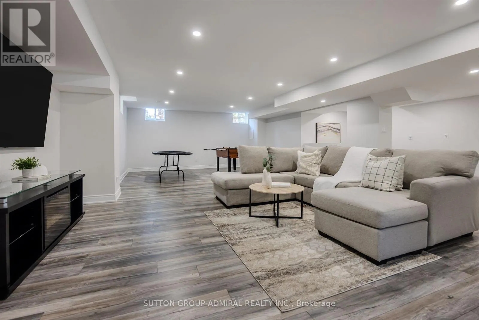22 JAMES BOWMAN COURT
