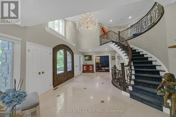6 FAIRFIELD PLACE