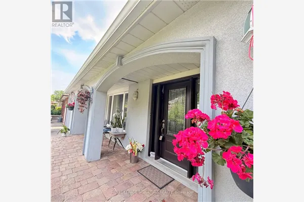 117 ROMFIELD CIRCUIT