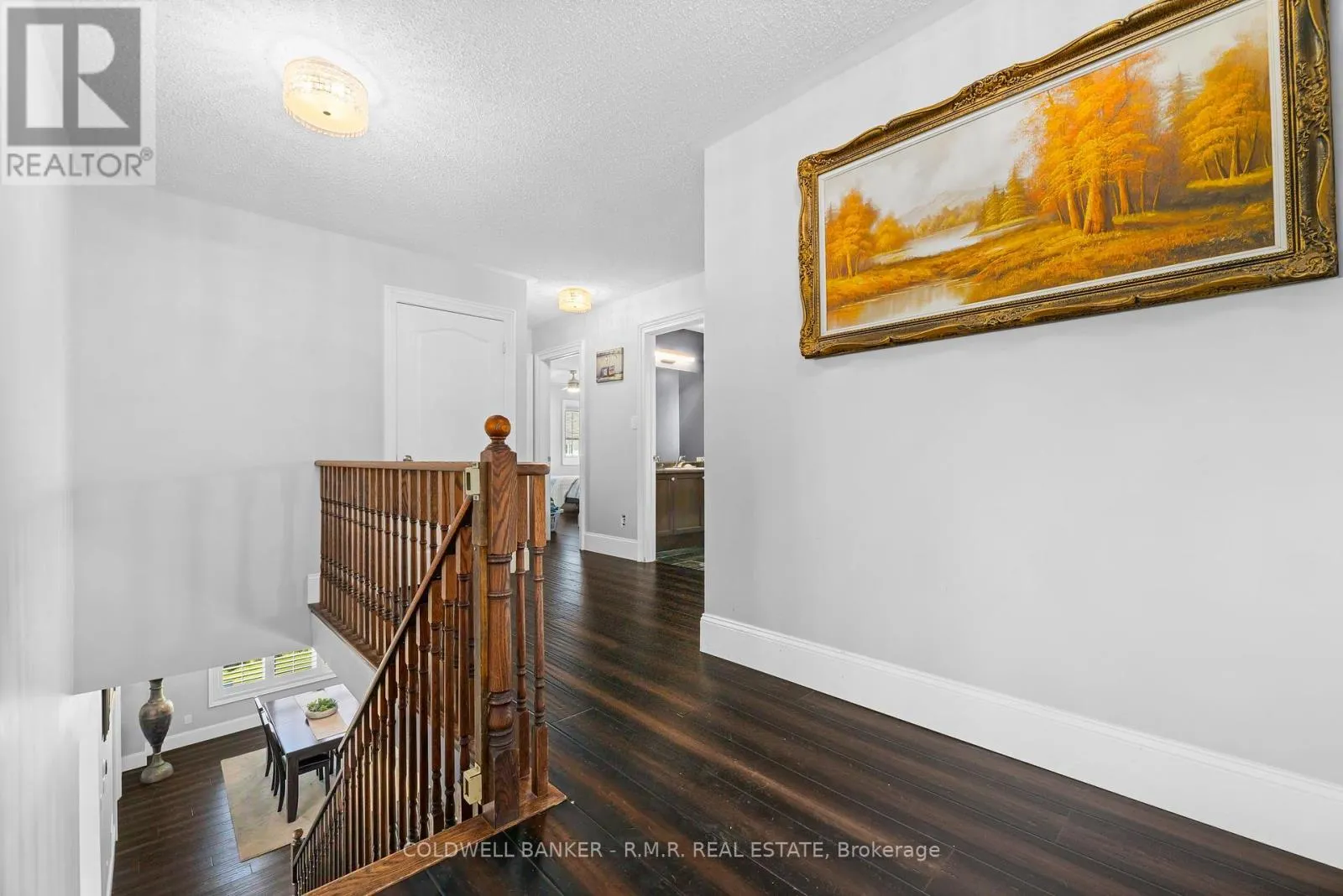 3 DON HADDEN CRESCENT