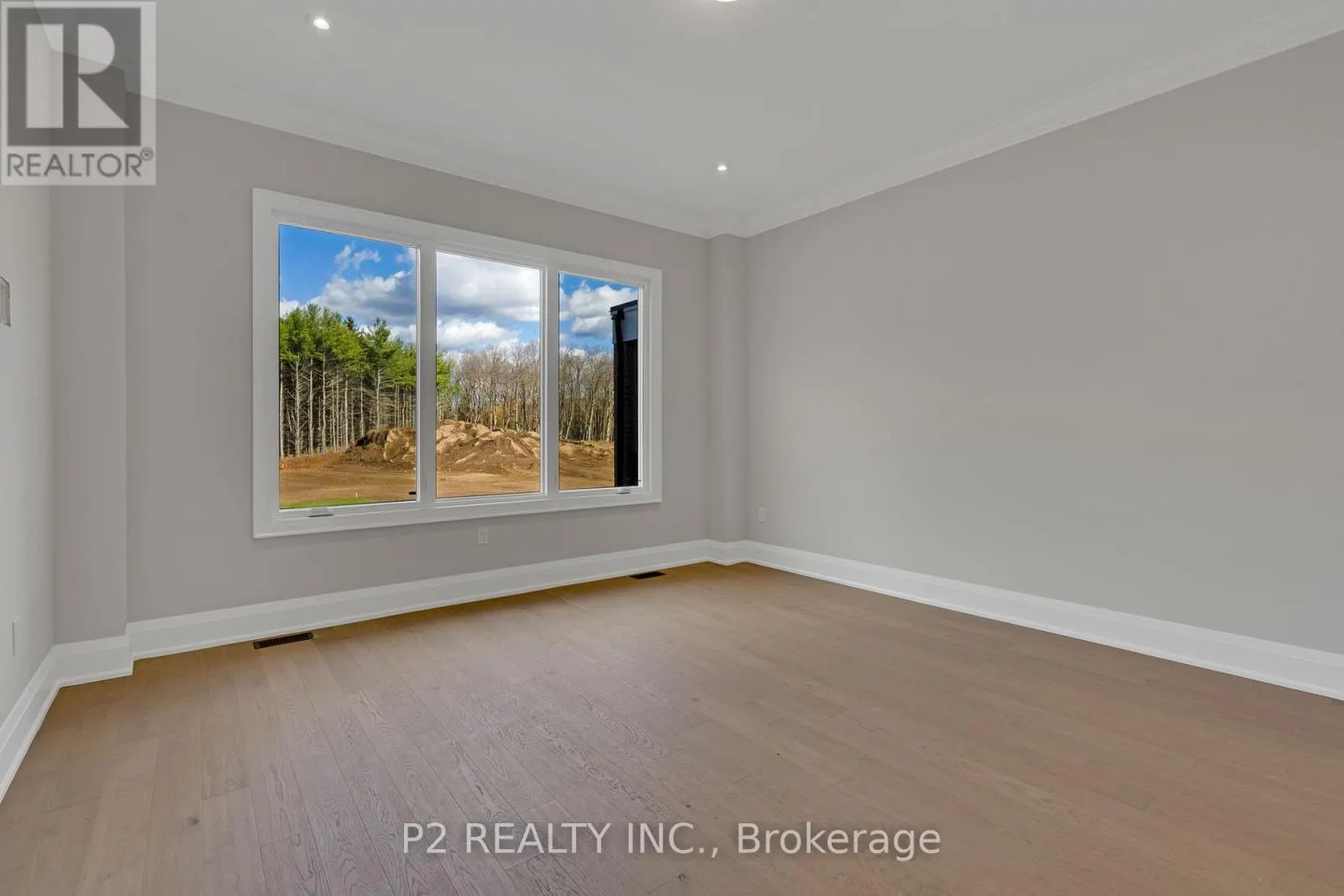 50 NEWTON REED CRESCENT
