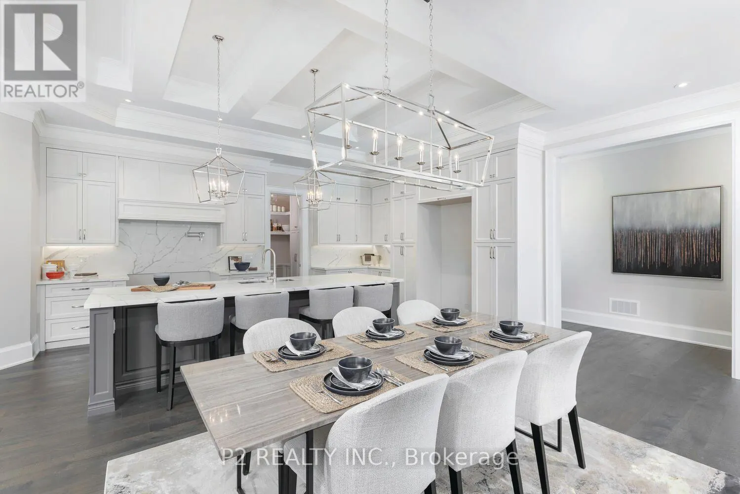 33 NEWTON REED CRESCENT