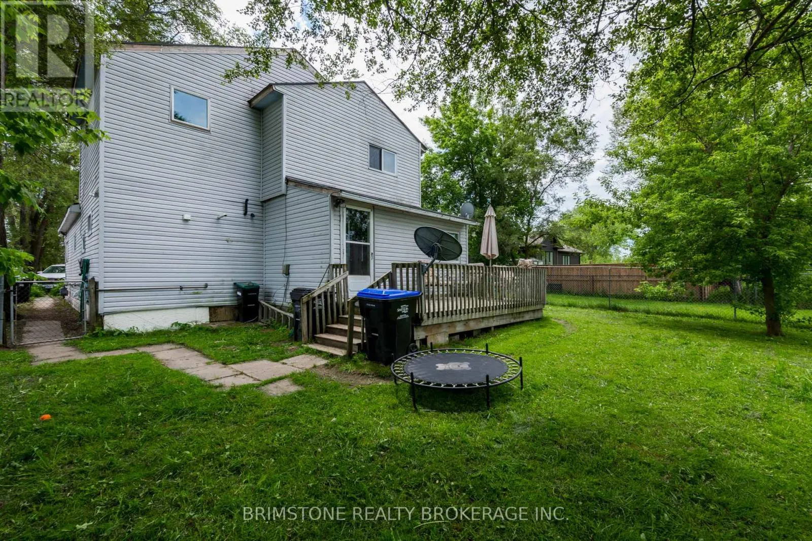 24 BRENTWOOD ROAD