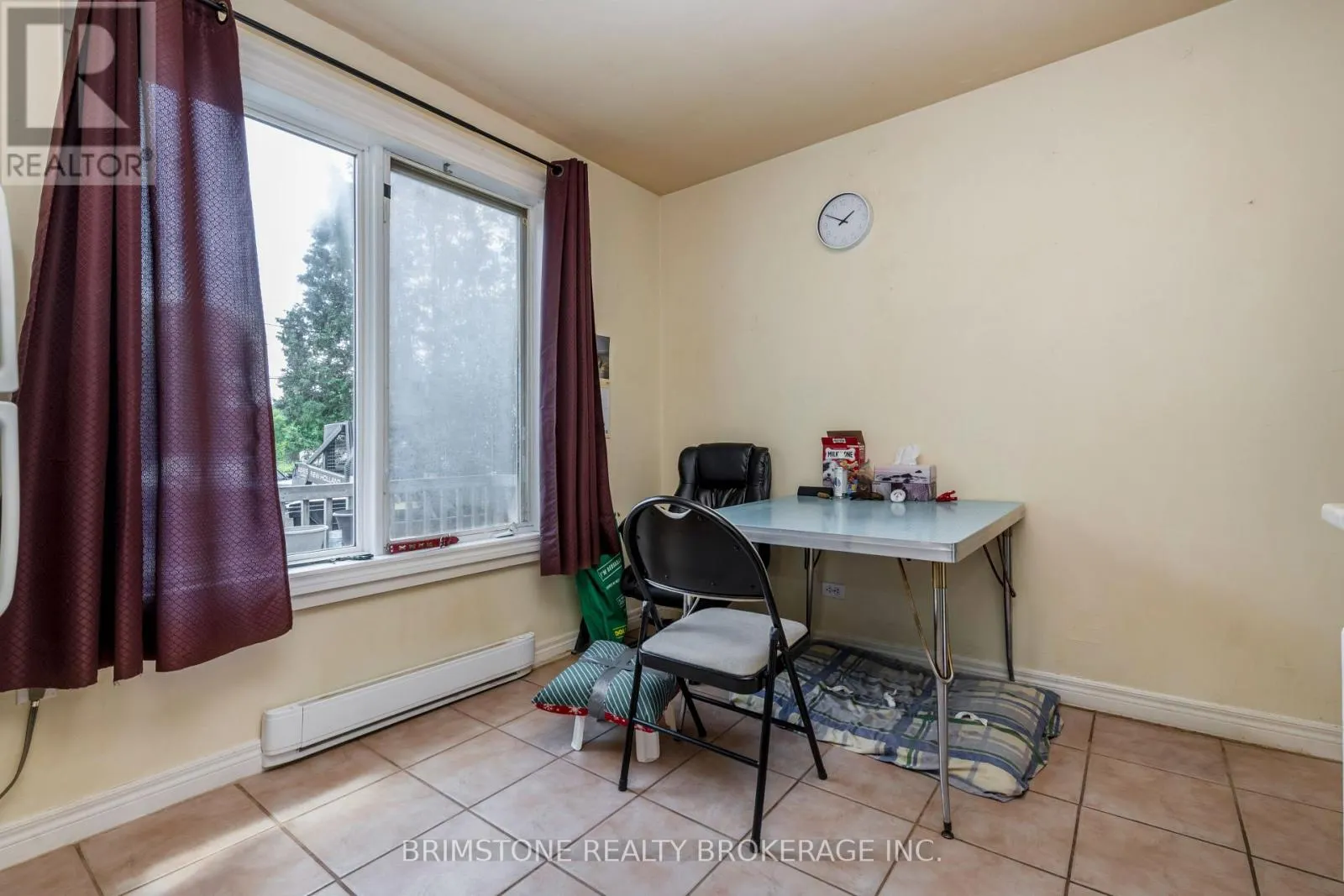 24 BRENTWOOD ROAD