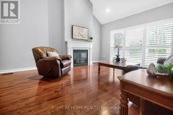 145 LOUISBOURG WAY