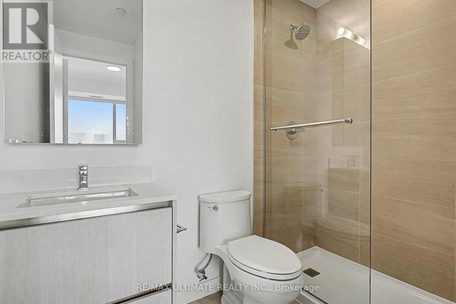 727 - 8188 YONGE STREET