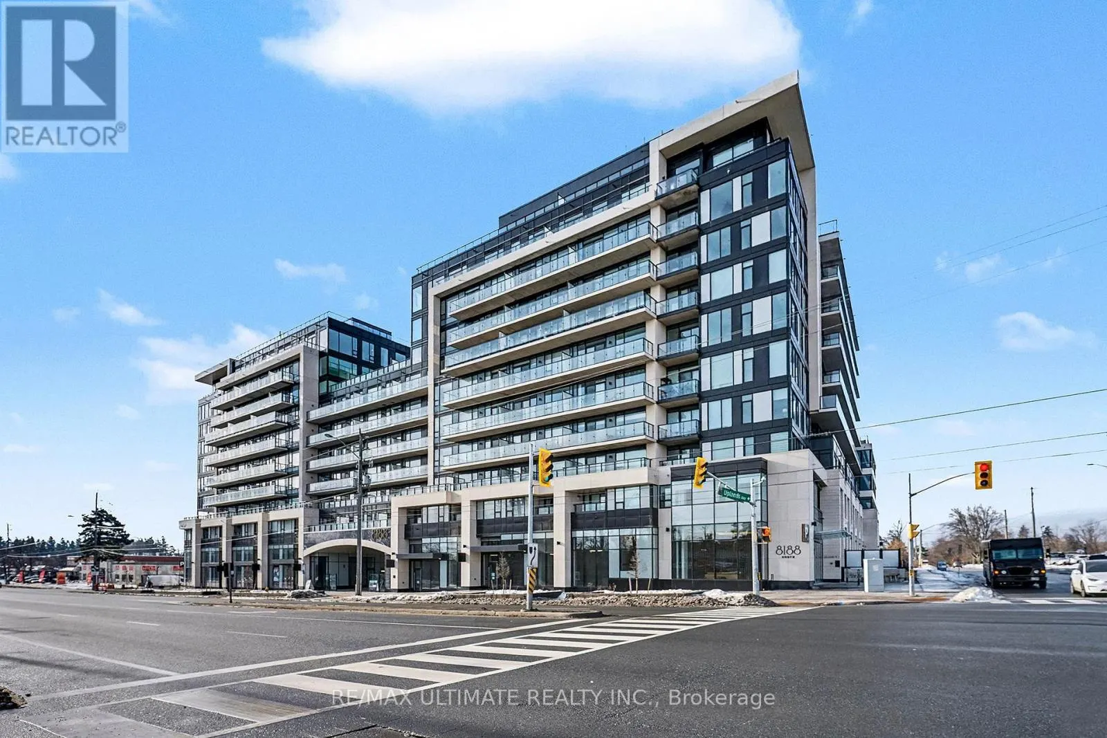 727 - 8188 YONGE STREET