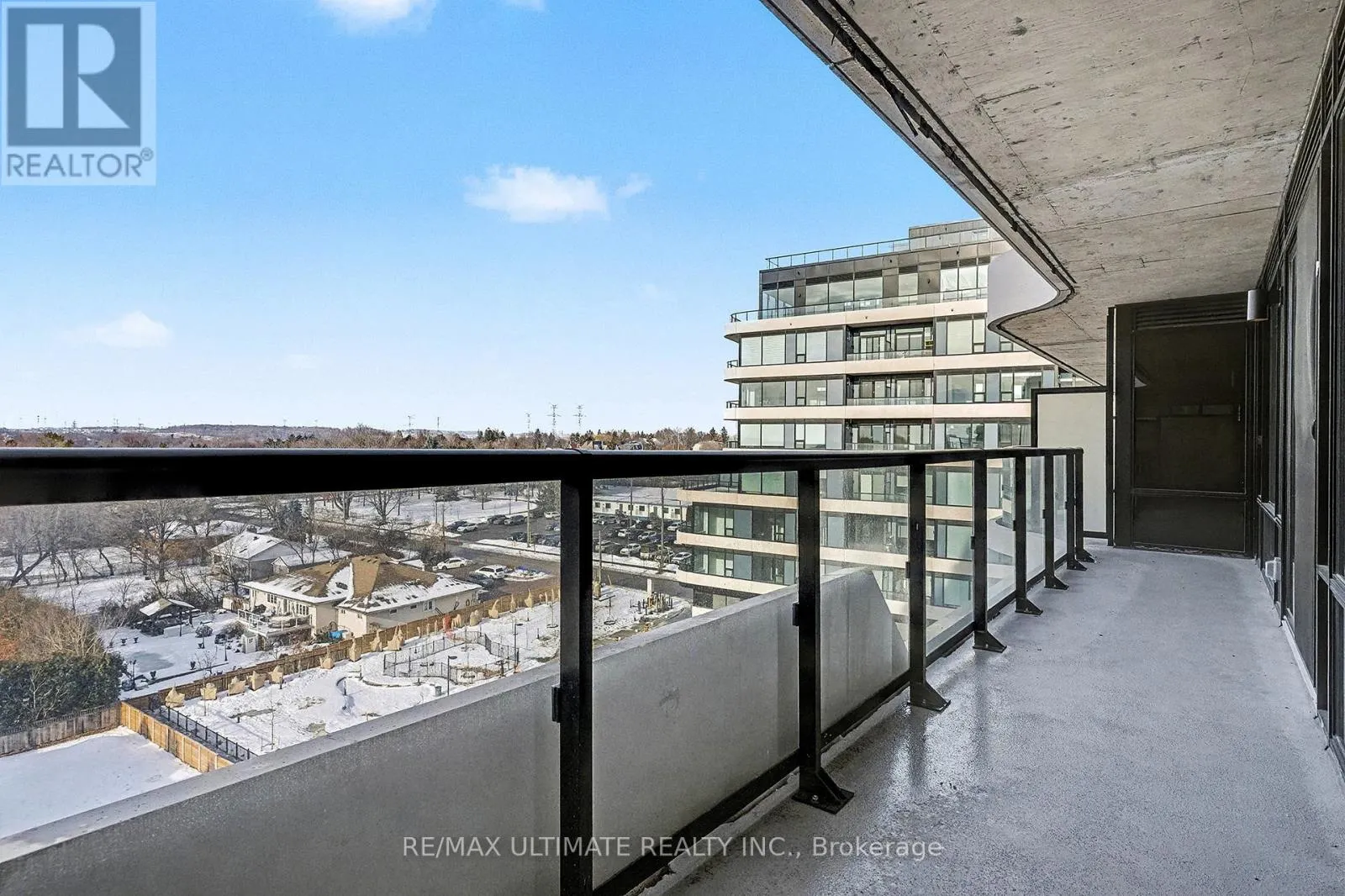 727 - 8188 YONGE STREET