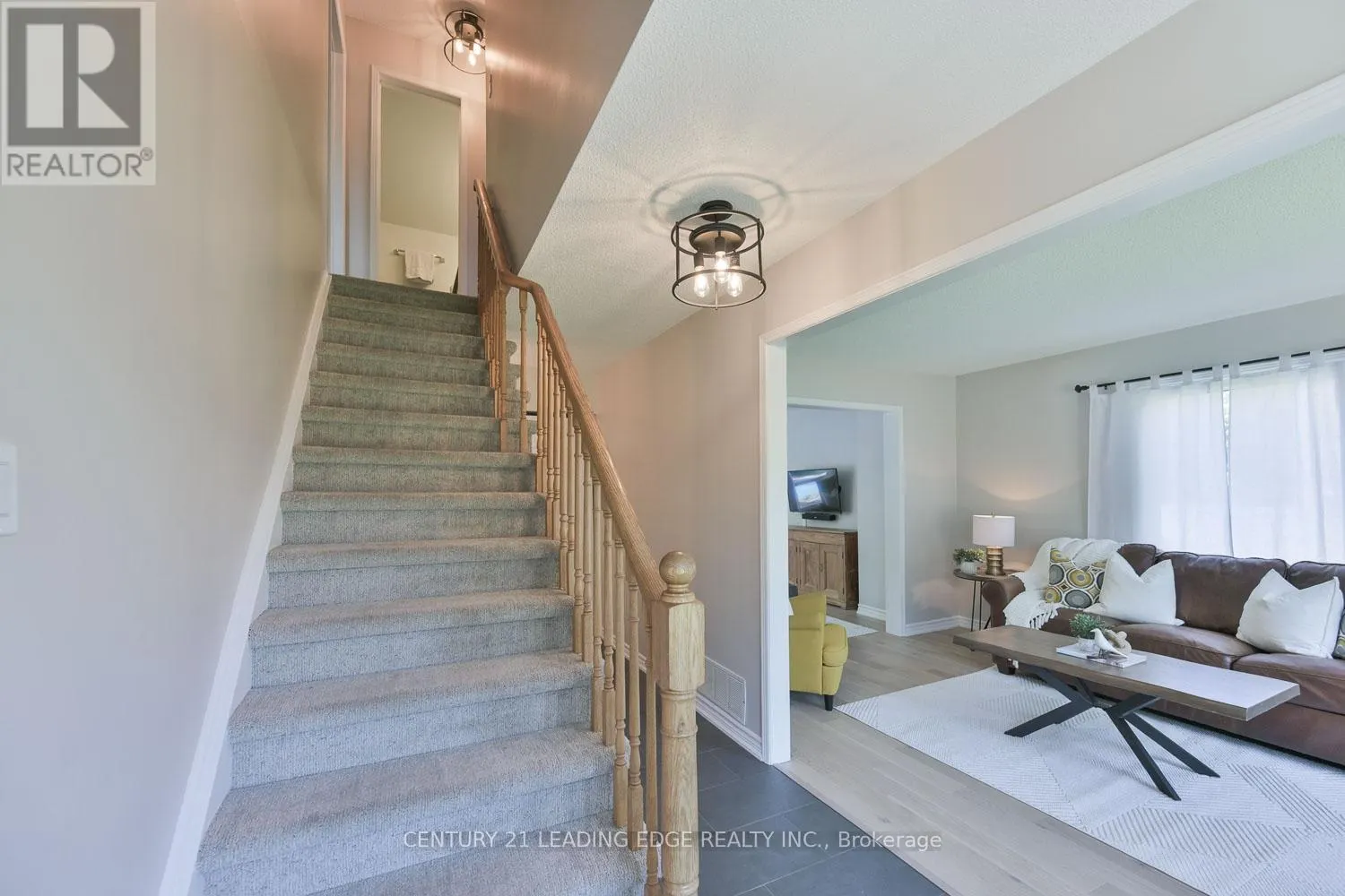 30 MCGUIRE CRESCENT