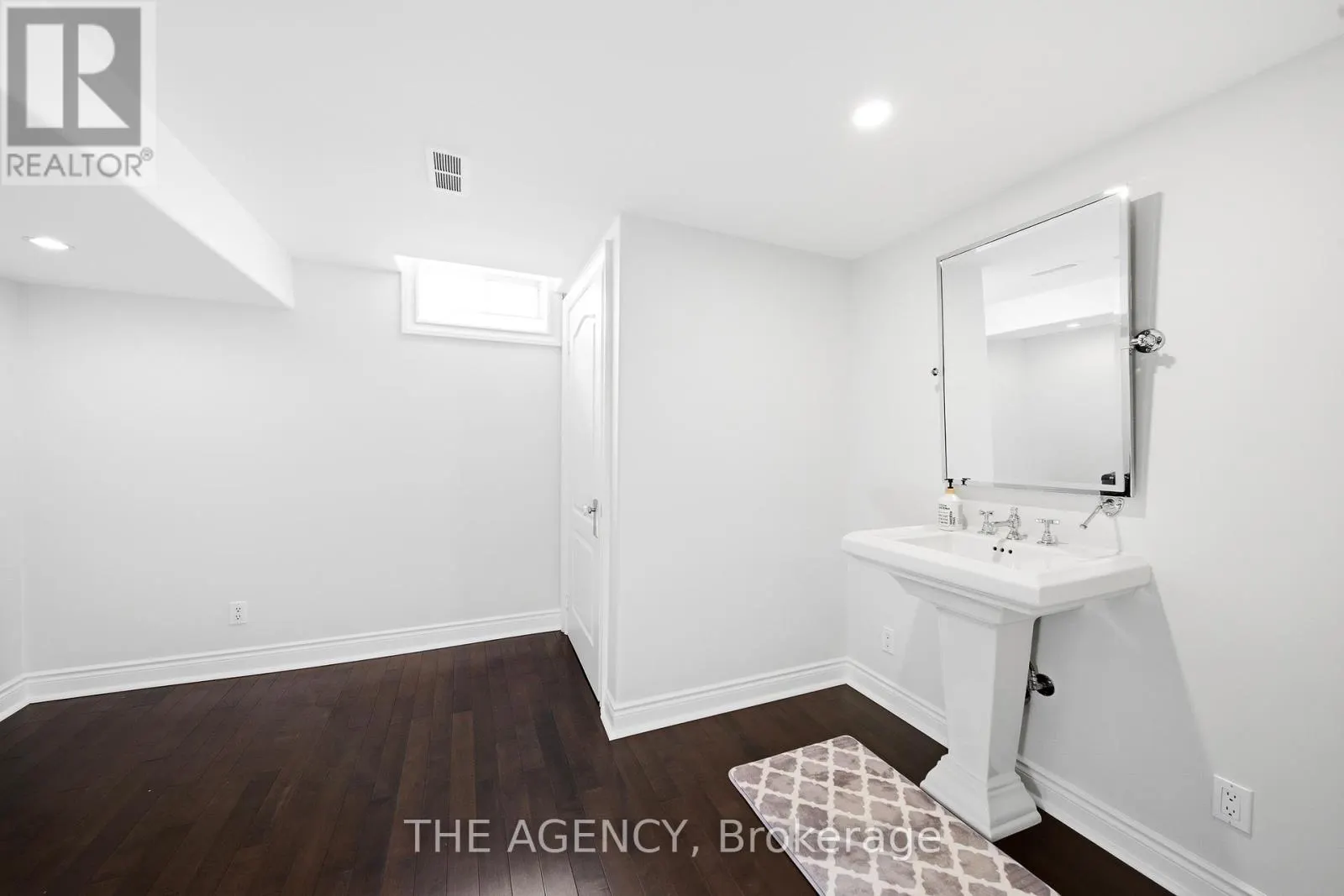 147 MACTAGGART DRIVE