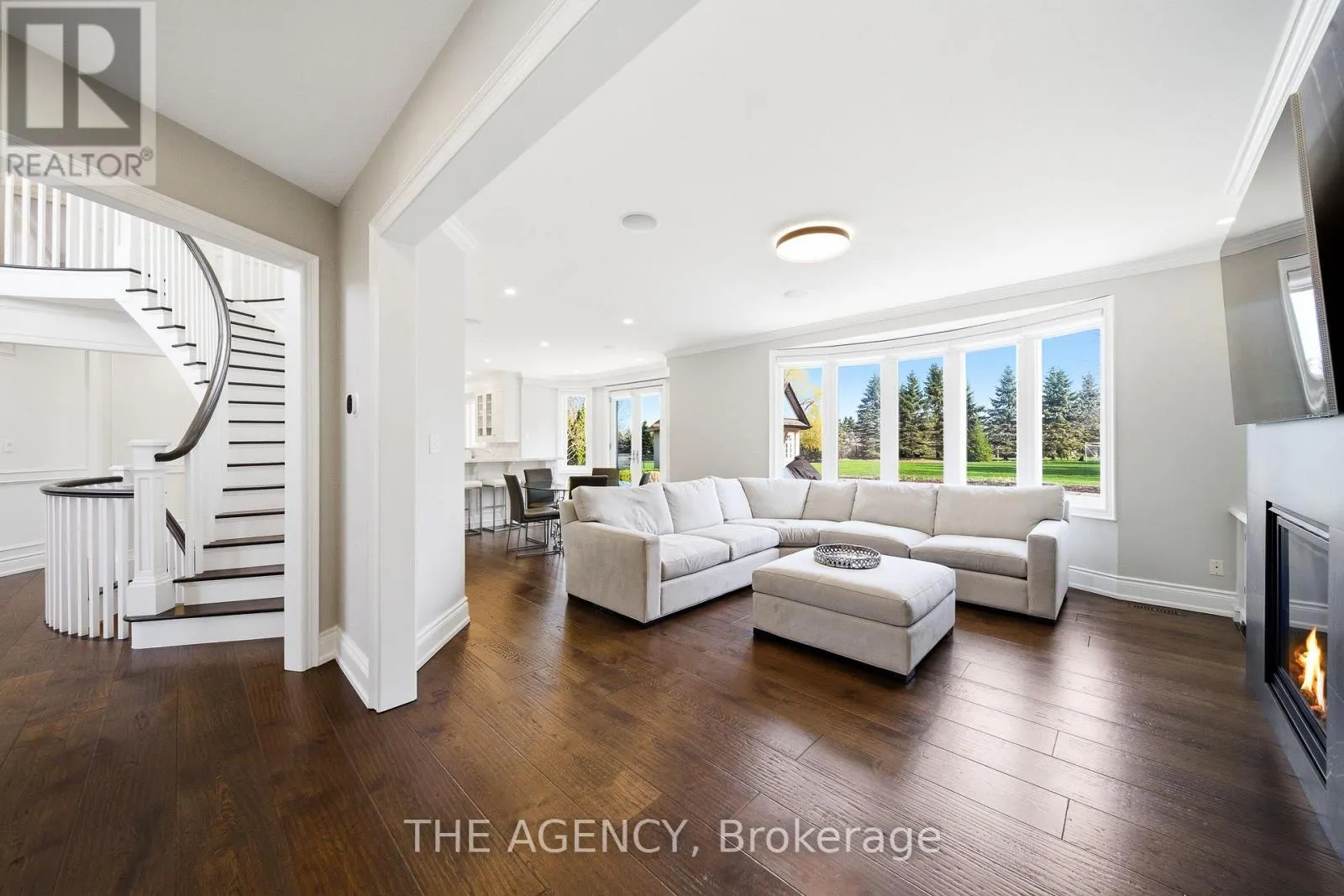 147 MACTAGGART DRIVE