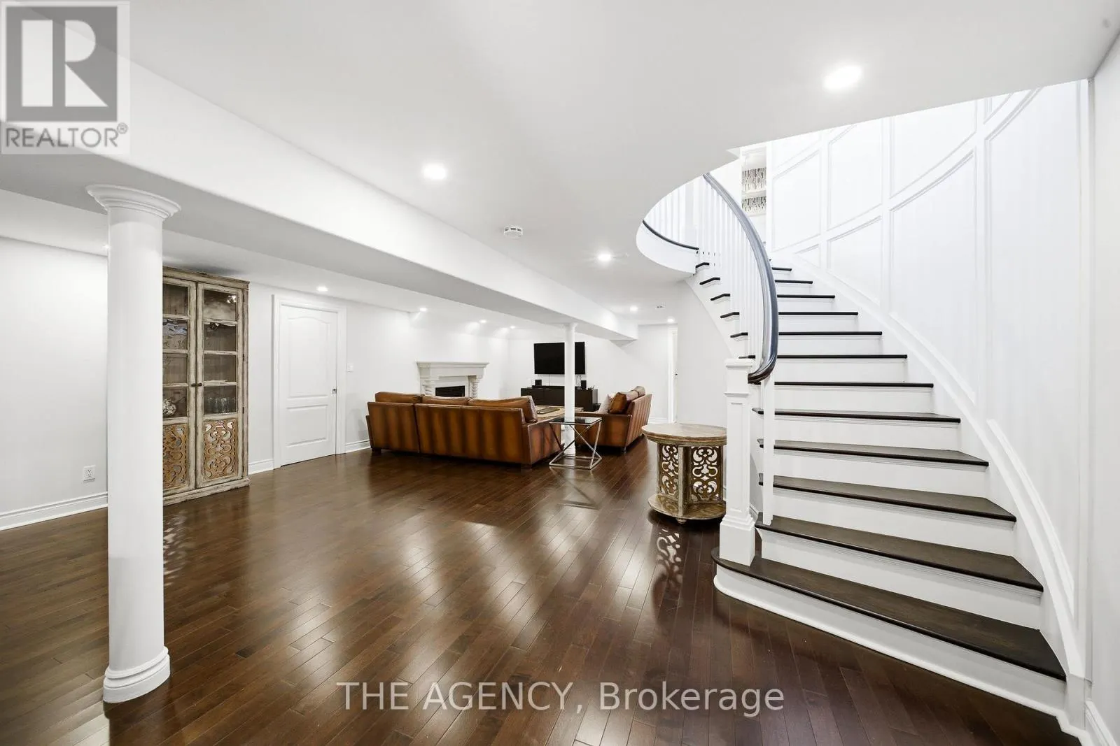 147 MACTAGGART DRIVE