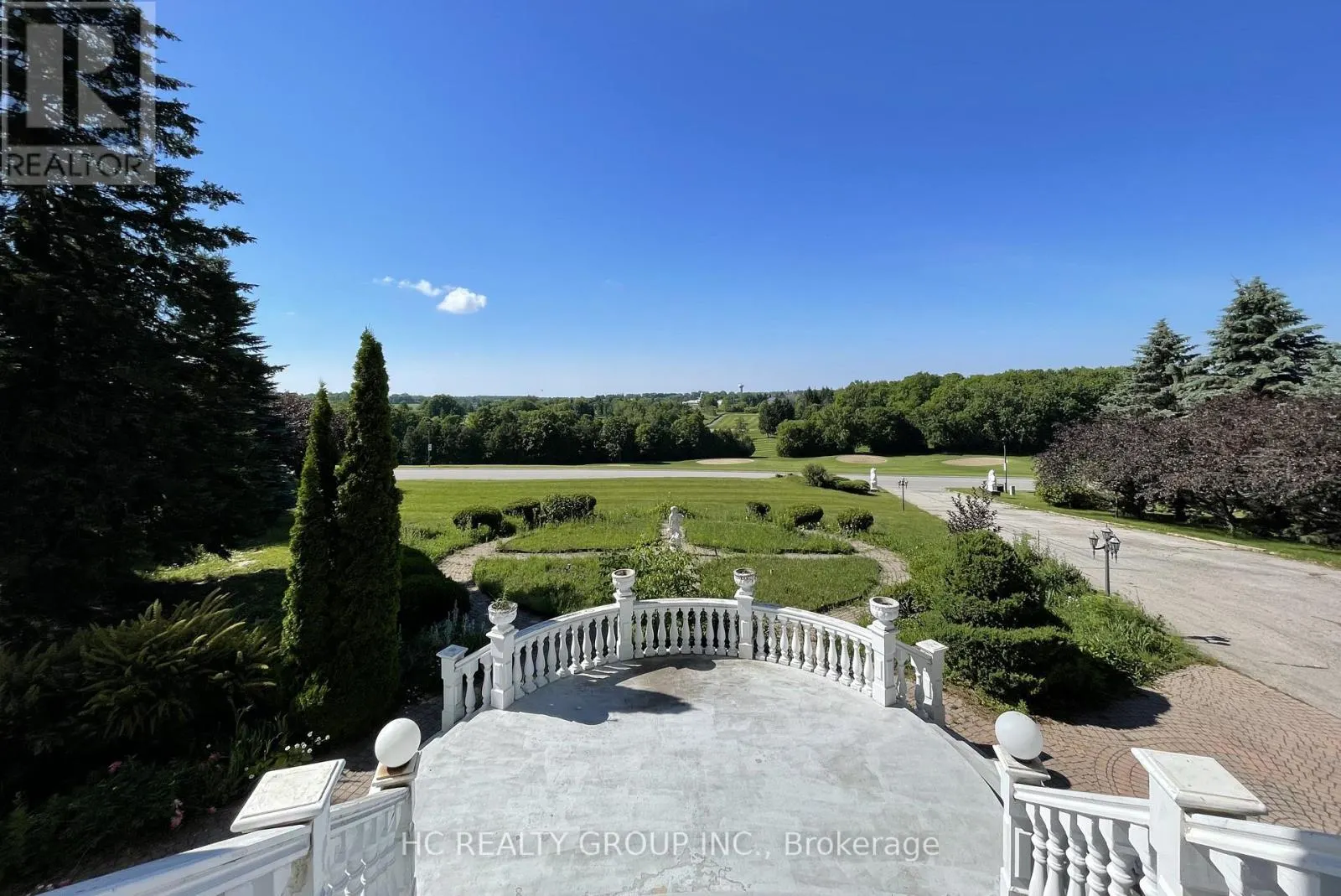 52 NOBLETON LAKES DRIVE