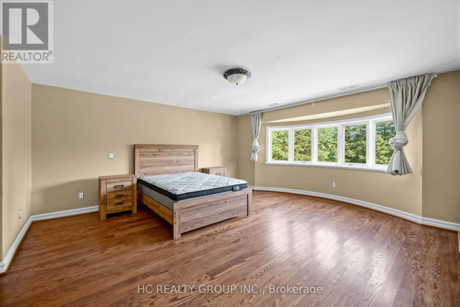 52 NOBLETON LAKES DRIVE
