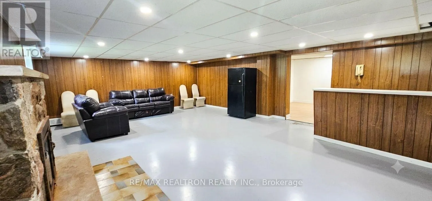 1420B DURHAM REGIONAL RD 50 ROAD
