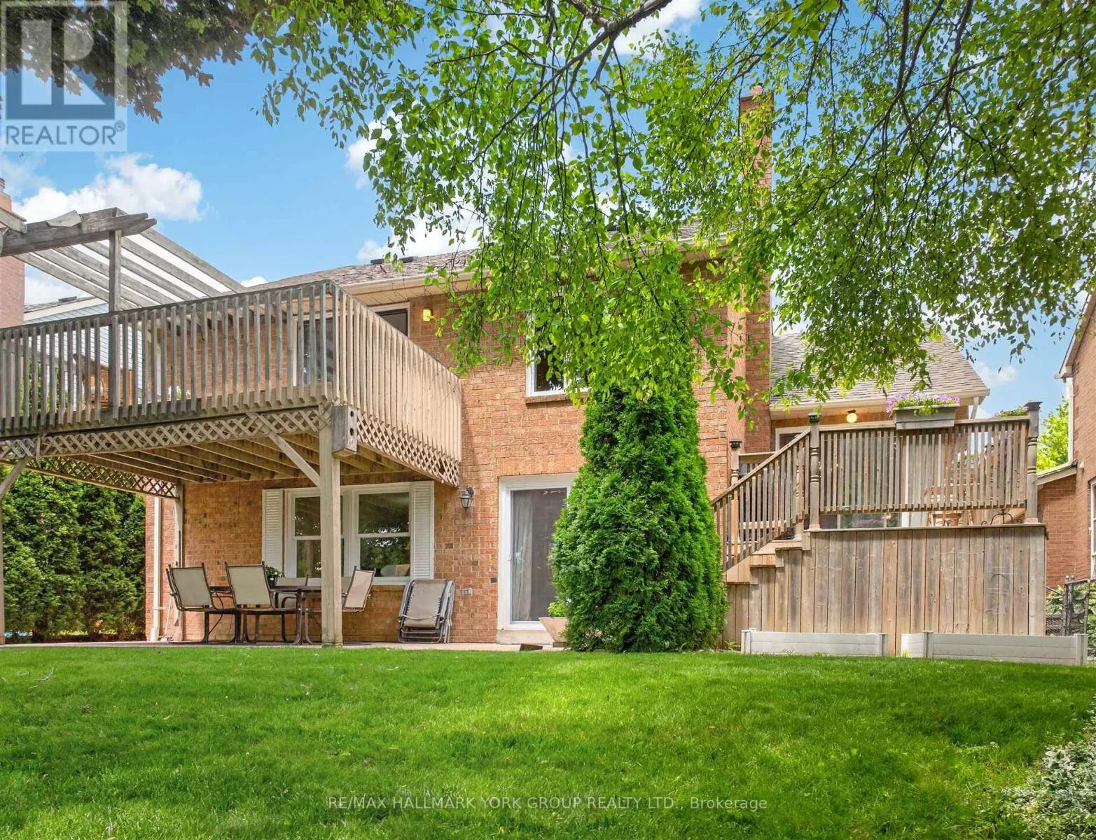 263 JOHN BOWSER CRESCENT