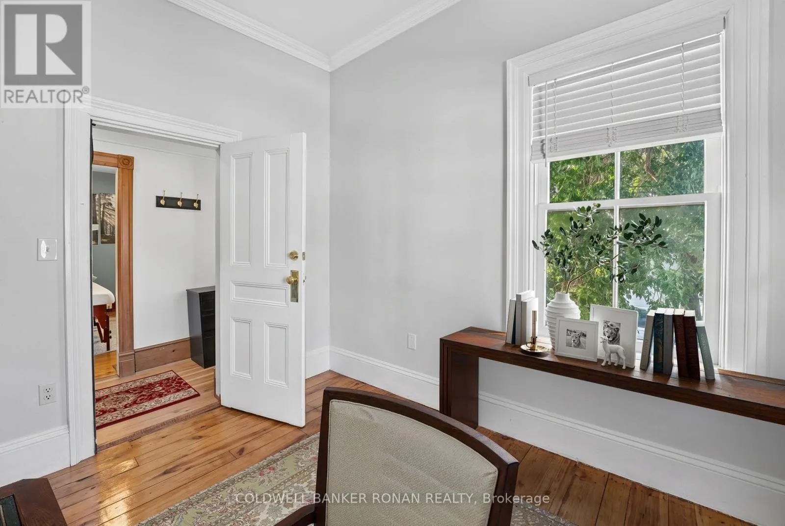 238 BARRIE STREET